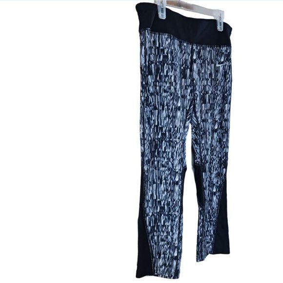 Nike Dri Fit Power Print Capri Leggings  Size L - Picture 4 of 13